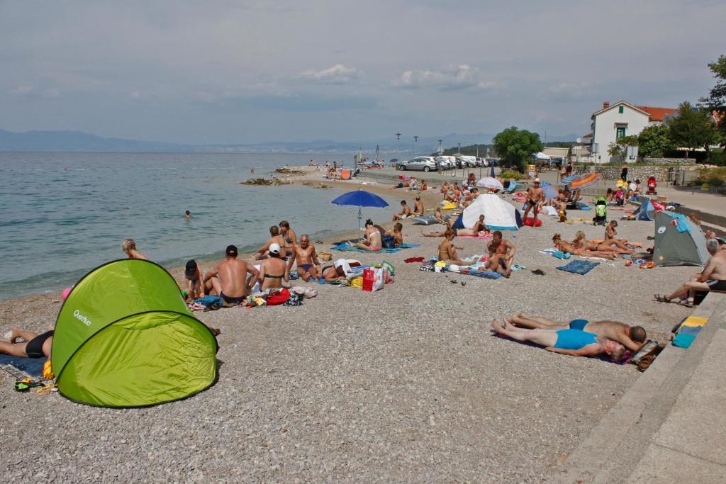 Apartments Matic Njivice Kültér fotó