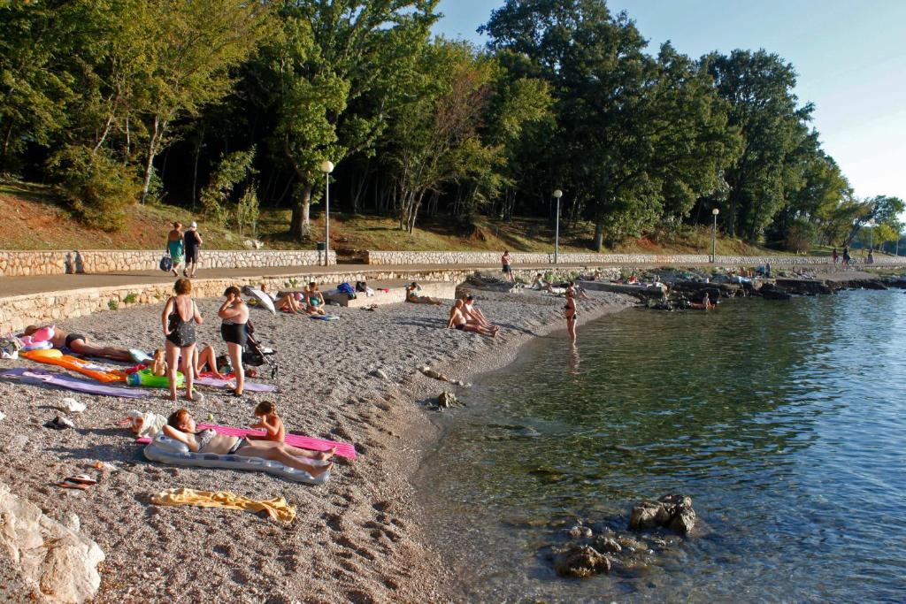 Apartments Matic Njivice Kültér fotó